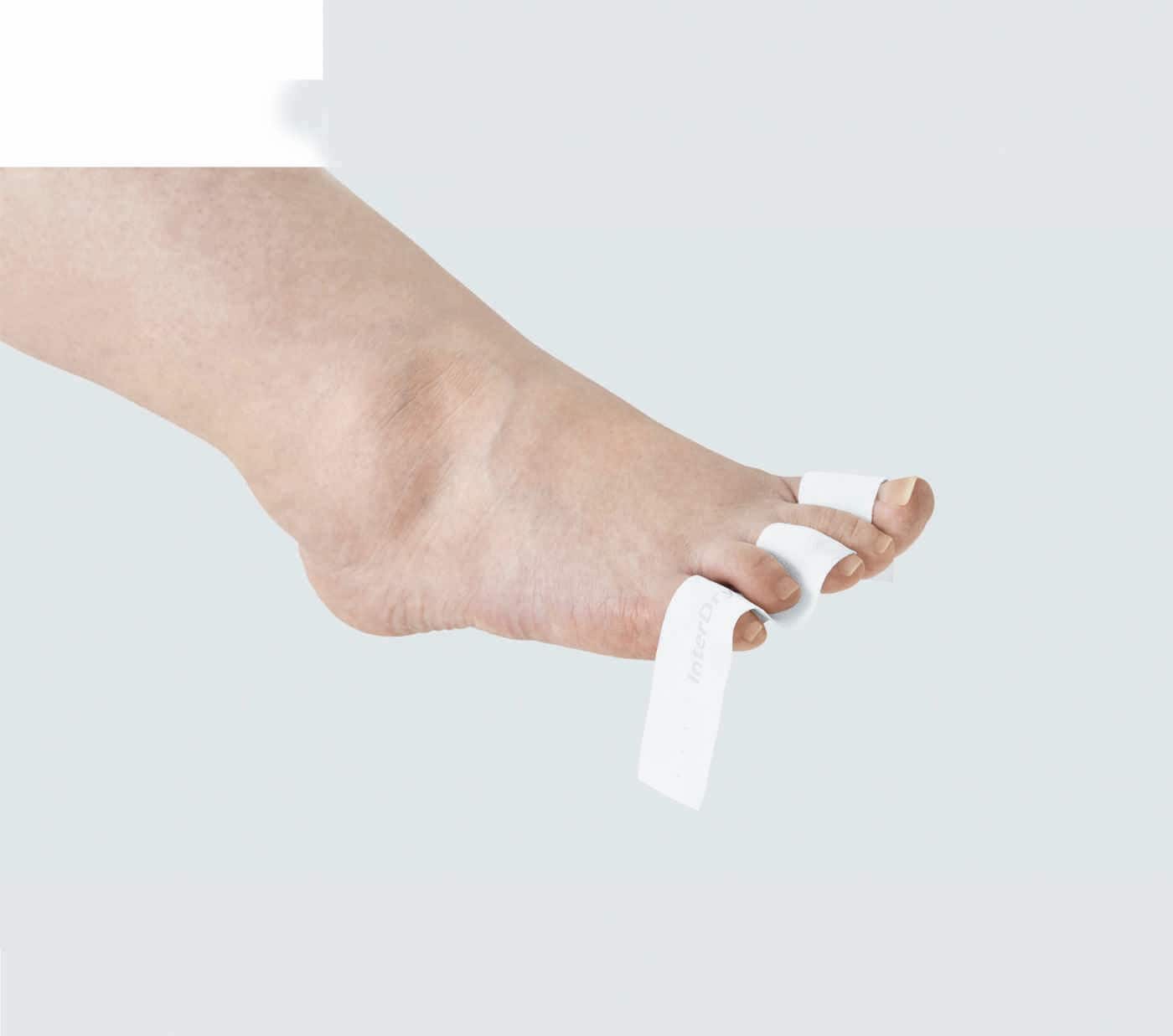 InterDry zwischen Zehen